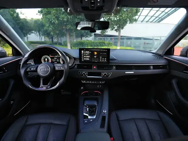 Audi A4 — Фото автомобиля 9