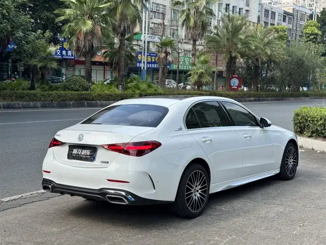 Mercedes-Benz C-Class — Фото автомобиля 9