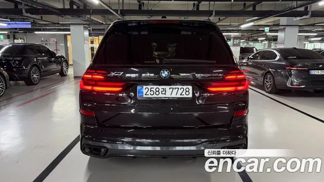 BMW X7 G07 — Фото автомобиля 4