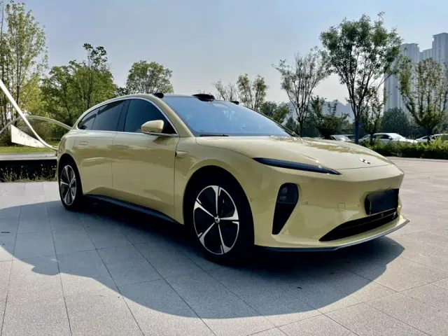Nio ET5 Touring — Фото автомобиля 12