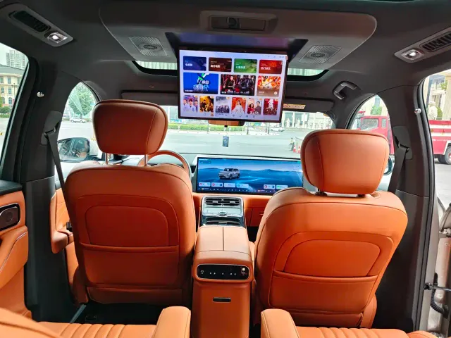 Geely Galaxy M9 — Фото автомобиля 15