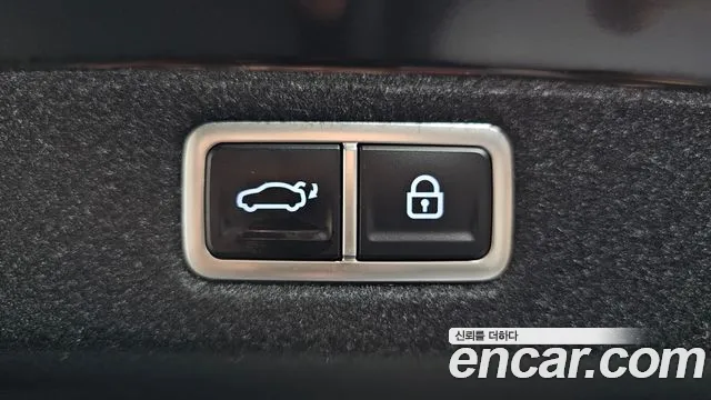 Hyundai Grandeur GN7 — Фото автомобиля 25