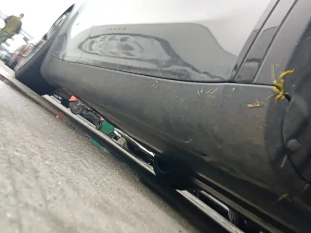 Tesla Model Y — Фото автомобиля 20