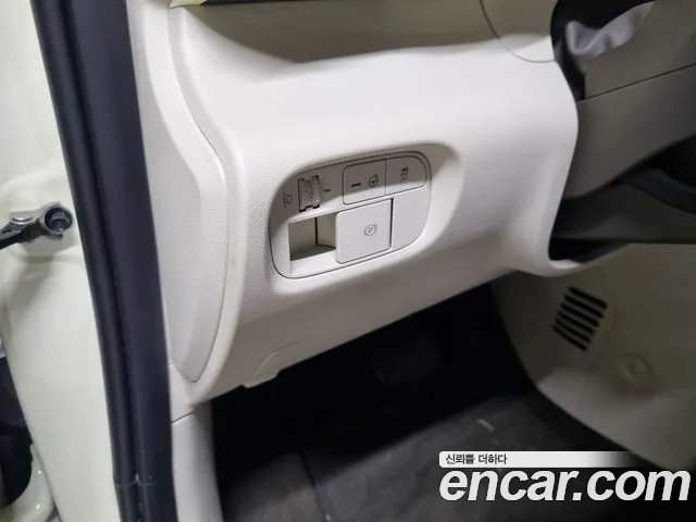 Hyundai Casper Electric — Фото автомобиля 8