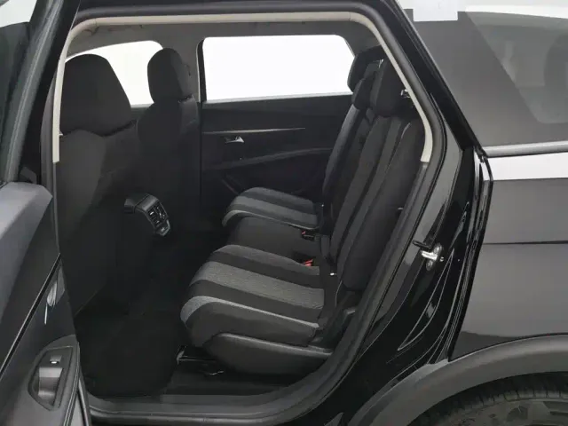 Peugeot 5008 — Фото автомобиля 15