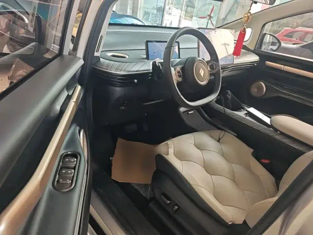 Baojun Baojun Cloud 2023 460 Max — Фото автомобиля 15