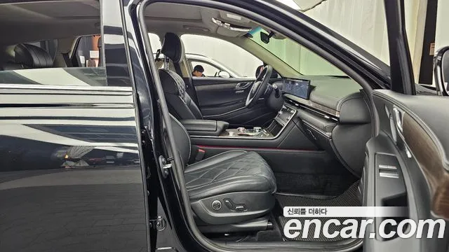 Genesis GV80 — Фото автомобиля 16