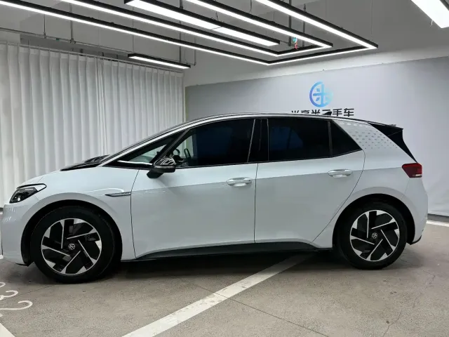 Volkswagen Volkswagen ID.3 2023 Upgraded Pure Intelligence Edition — Фото автомобиля 3