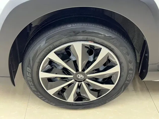 Toyota YARiS L Zhi Xuan — Фото автомобиля 23