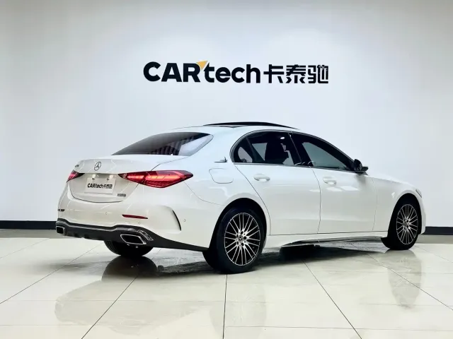 Mercedes-Benz C-Class — Фото автомобиля 4