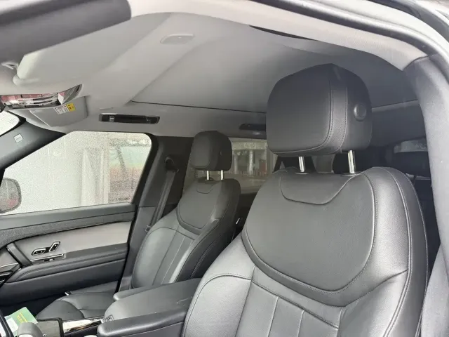 Land Rover Range Rover Sport — Фото автомобиля 7