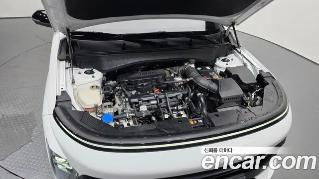 Hyundai Kona Kona (SX2) Бензин 1.6 Turbo 4WD — Фото автомобиля 6