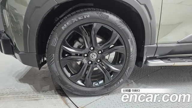 KG_Mobility_Ssangyong Rexton — Фото автомобиля 4