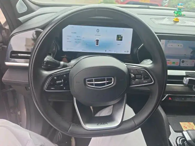 Geely Xingyue L — Фото автомобиля 15