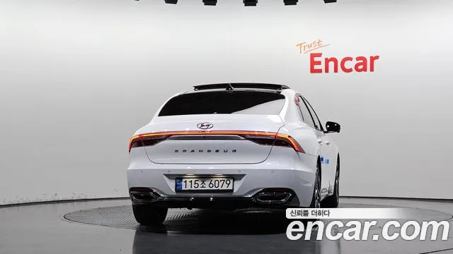 Hyundai Grandeur New — Фото автомобиля 4
