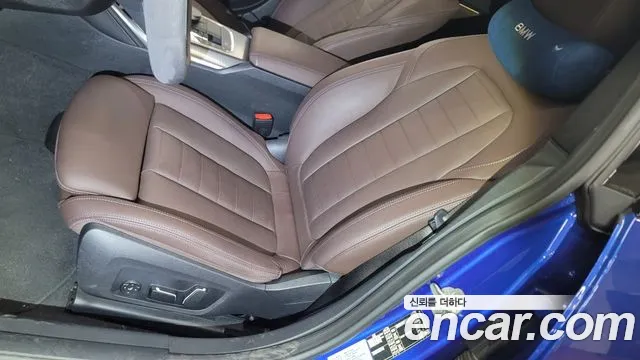 BMW 4 Series G22 — Фото автомобиля 5