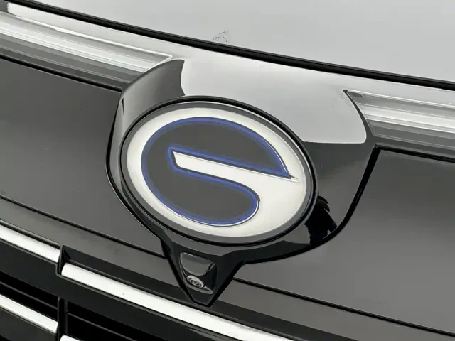 GAC Trumpchi E8 — Фото автомобиля 26