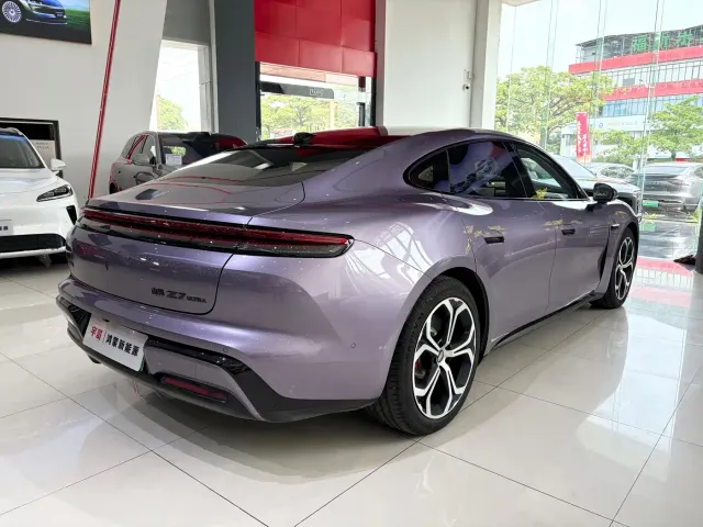 Shangjie Z7 — Фото автомобиля 17