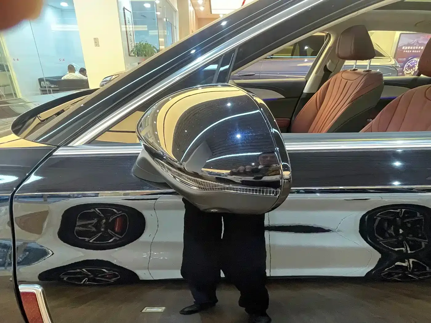 Hongqi Hongqi H5 PHEV 2025 130 Super Hybrid Edition — Фото автомобиля 13