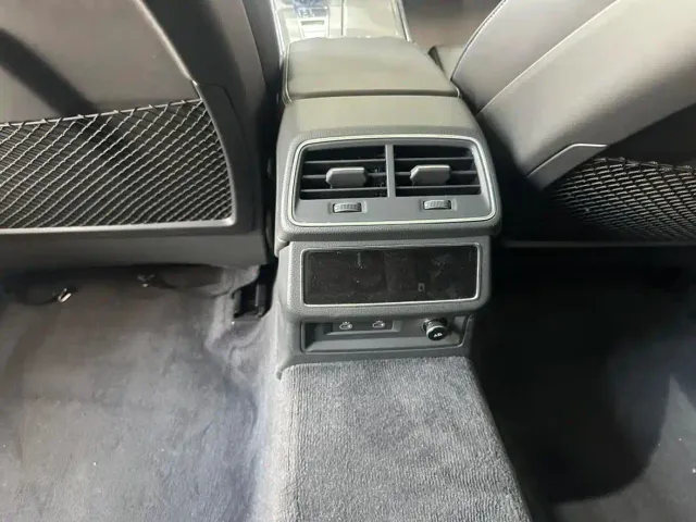 Audi A6L — Фото автомобиля 4