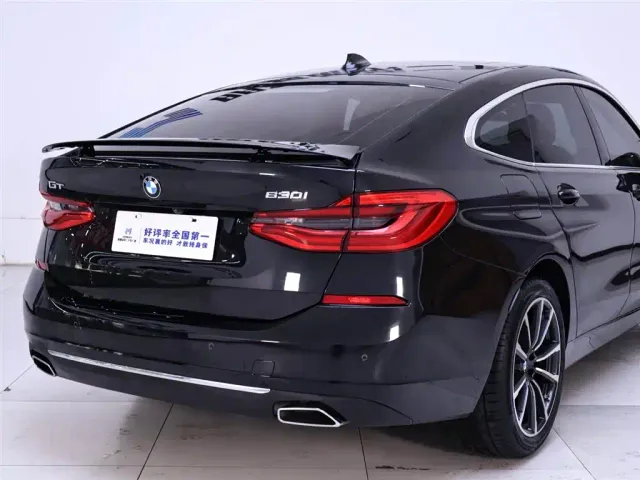 BMW 6 Series Gran Turismo — Фото автомобиля 8