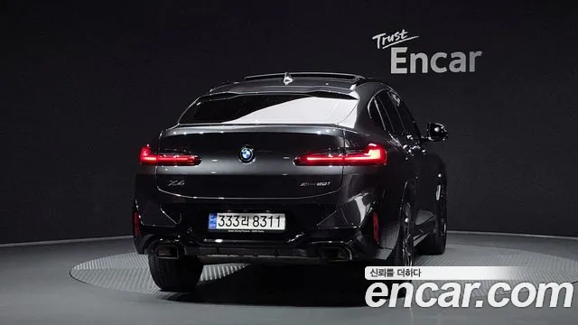 BMW X4 xDrive20i M Sport — Фото автомобиля 3