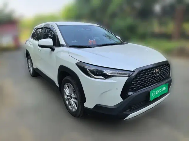 Toyota Corolla Cross — Фото автомобиля 23