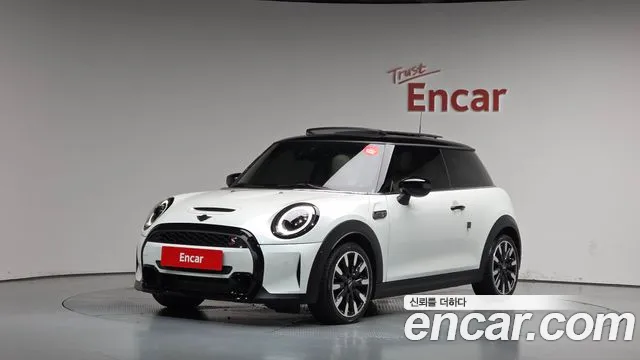Фотография автомобиля — MINI Cooper