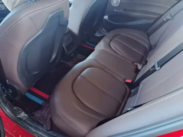 BMW 1 Series — Фото автомобиля 16