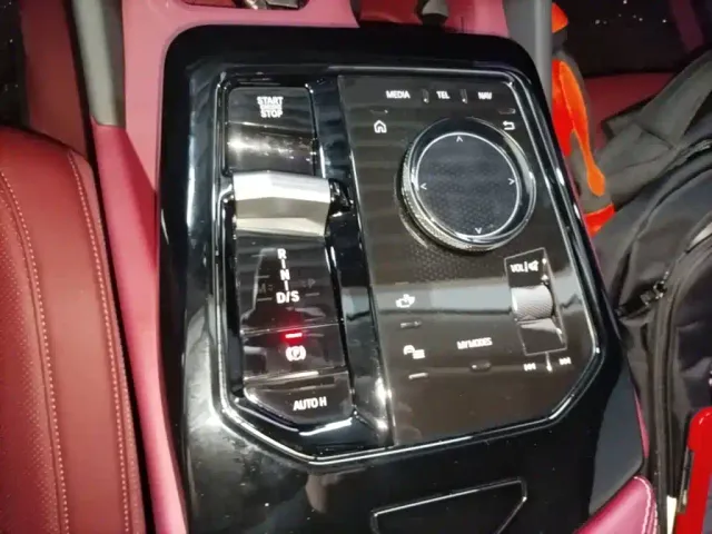 BMW 5 Series — Фото автомобиля 13
