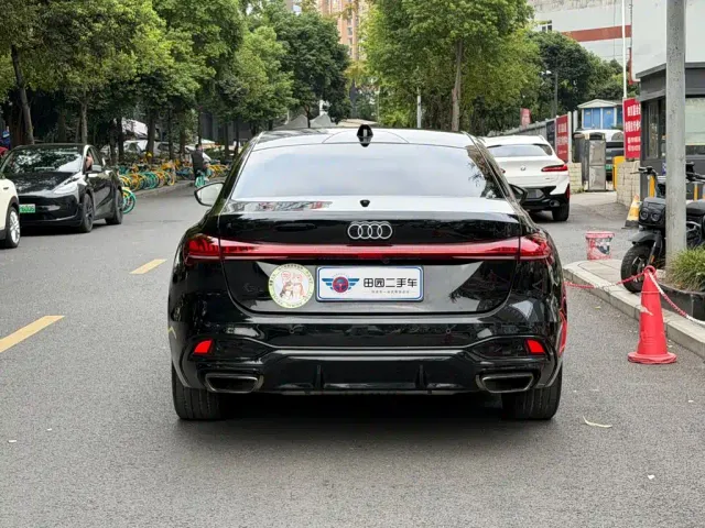 Audi A5L — Фото автомобиля 5