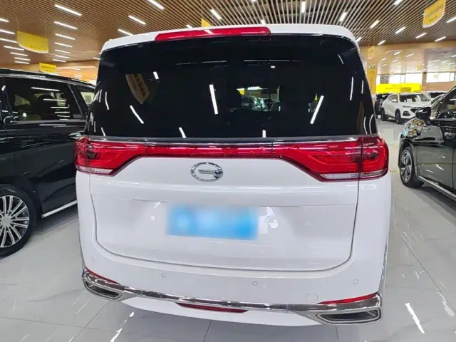 GAC Trumpchi M8 — Фото автомобиля 5