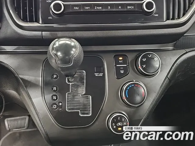 Kia RAY Новый Kia Ray Фургон — Фото автомобиля 8