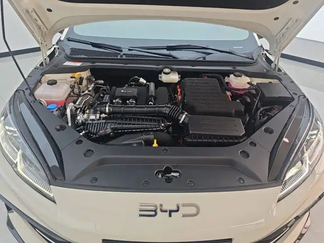 BYD Seal 06 — Фото автомобиля 10