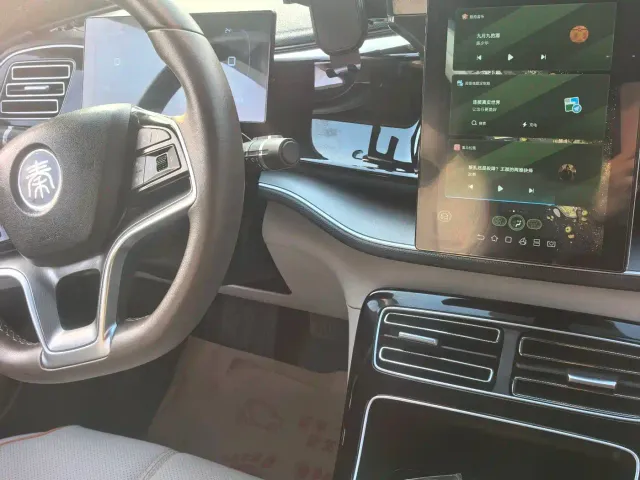 BYD Qin PLUS — Фото автомобиля 11