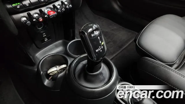 MINI Cooper — Фото автомобиля 9