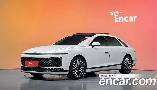 Фотография автомобиля — Hyundai Grandeur GN7