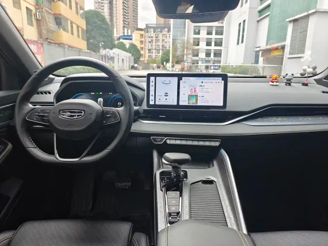 Geely Xingrui — Фото автомобиля 5
