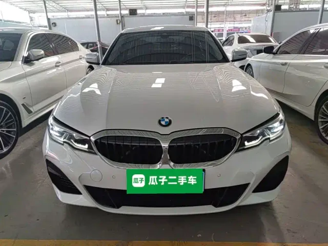 BMW 3 Series — Фото автомобиля 2