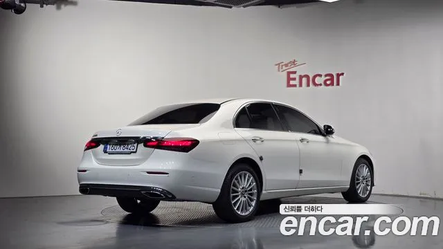 Mercedes-Benz E-Class W213 — Фото автомобиля 2
