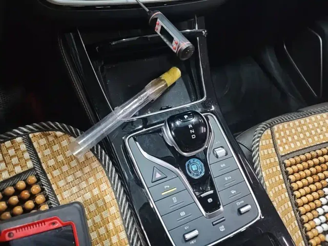 BYD Song MAX — Фото автомобиля 13