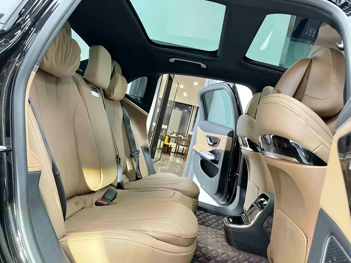 Mercedes-Benz Mercedes-Benz E-Class 2025 E 260 L — Фото автомобиля 5