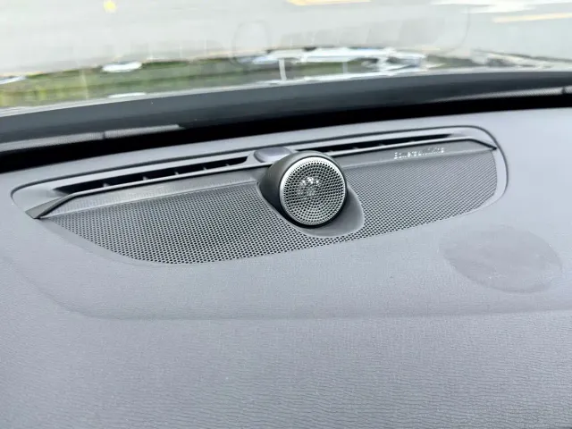 Volvo XC90 — Фото автомобиля 23
