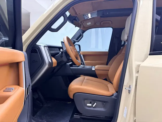 iCAR V27 — Фото автомобиля 5