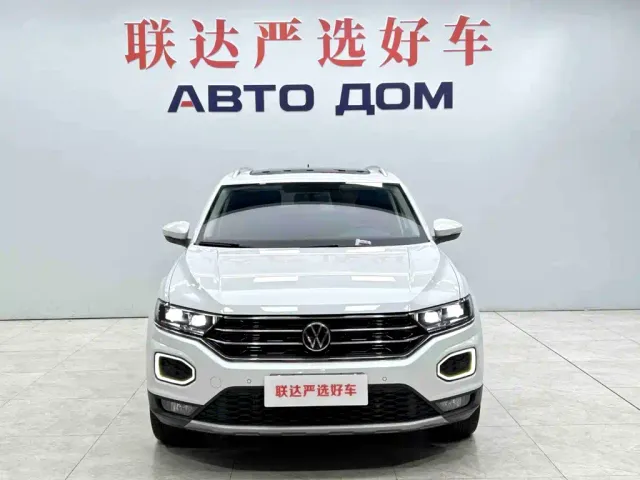 Volkswagen T-Roc — Фото автомобиля 2