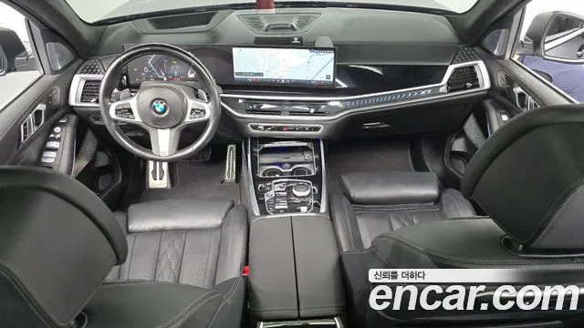 BMW X7 G07 — Фото автомобиля 10