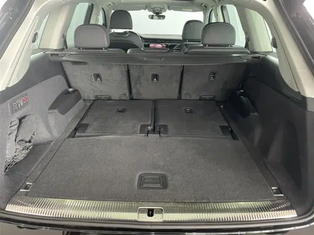Audi Q7 — Фото автомобиля 7