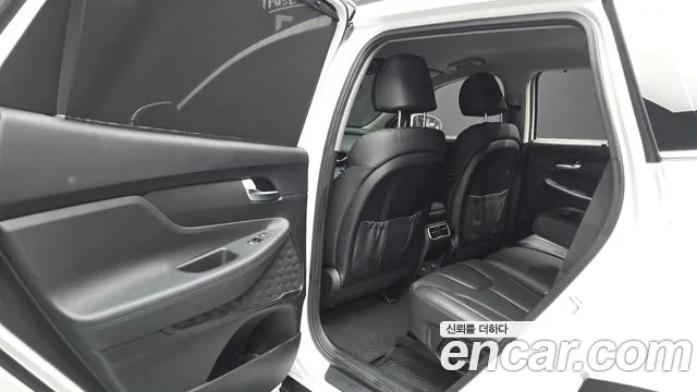Hyundai Santa Fe New — Фото автомобиля 16