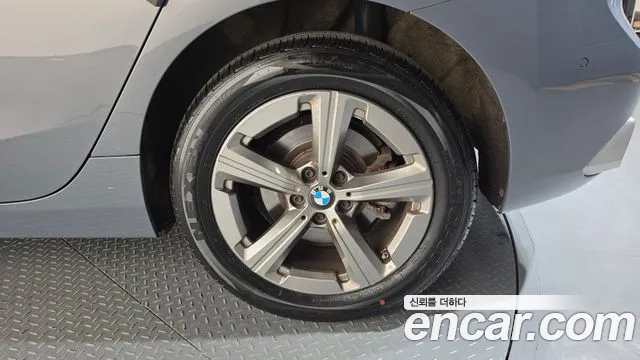 BMW 2 Series U06 — Фото автомобиля 21