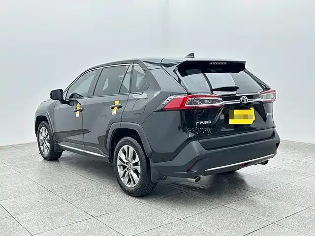 Toyota Wildlander — Фото автомобиля 4